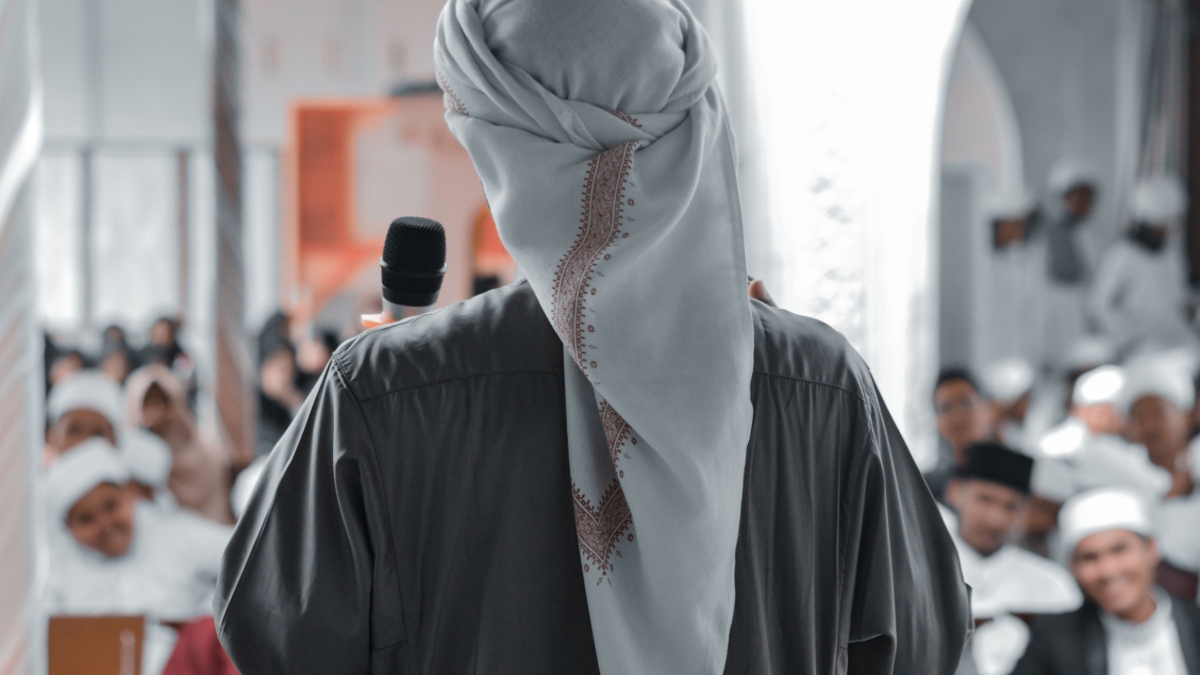 A Condition for the Mustaftī and a Condition for the Muftī