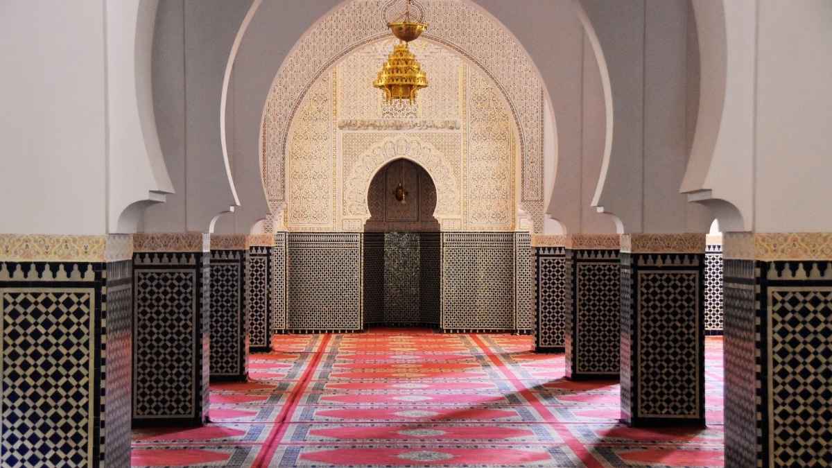 Dīn, Opinion and School of Thought