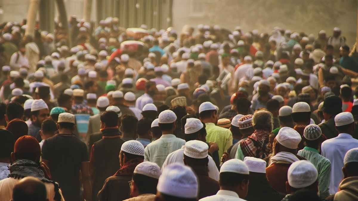 Eloquent Discourse on the Rulings of Tabligh