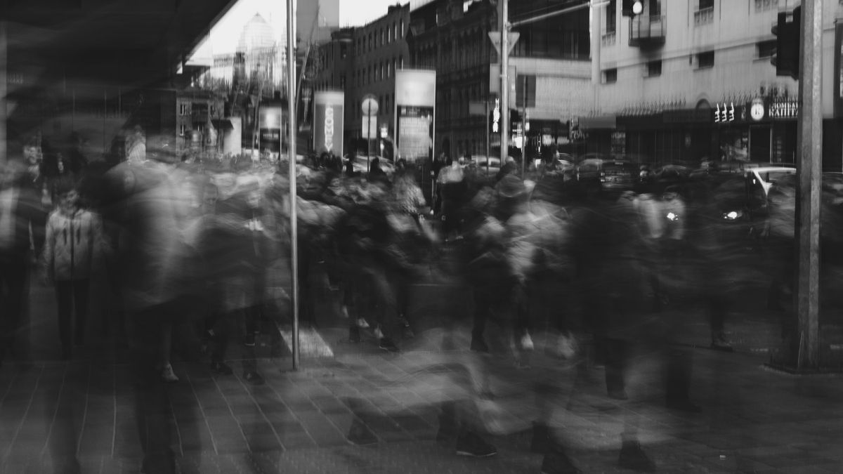 Lost Souls in a Tumultuous Era
