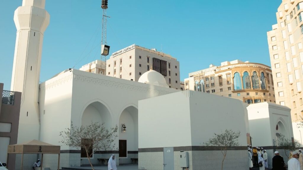 Was It Obligatory upon the Prophet ﷺ to Follow Abū Bakr al-Ṣiddīq (ر.ض)?