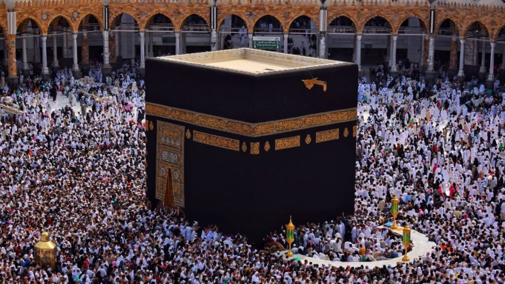 You Can Build the Taj Mahal, but Not the Kaʿbah